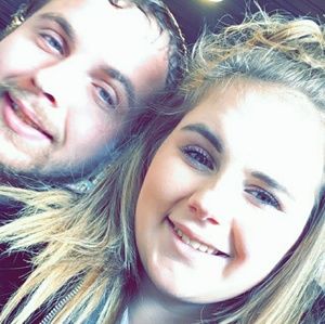 Meet your Posher, Lydia